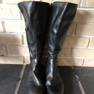 Womens Born Leather boots, blk, suze 9.5m